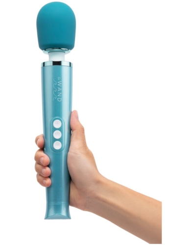Le Wand Dive Submersible Rechargeable Vibrating Massager